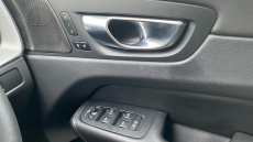 Volvo XC60 2.0 B5P Plus Dark 5dr AWD Geartronic Petrol Estate